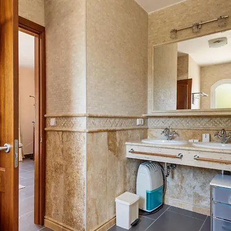 New! Lamar Villa